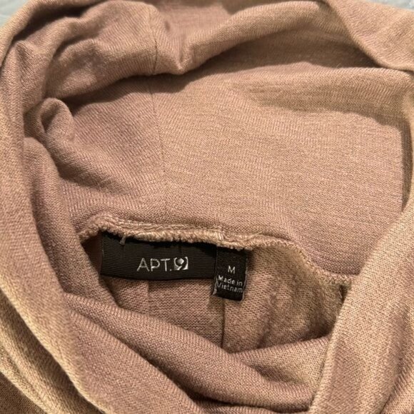 Apt. 9 Womens Medium Cold Shoulder Turtleneck Sweater Top Beige - Picture 2 of 9